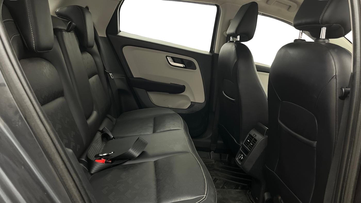 2021 Tata ALTROZ XZ PLUS PETROL, Petrol, Manual, 39,288 km, Right Side Rear Door Cabin