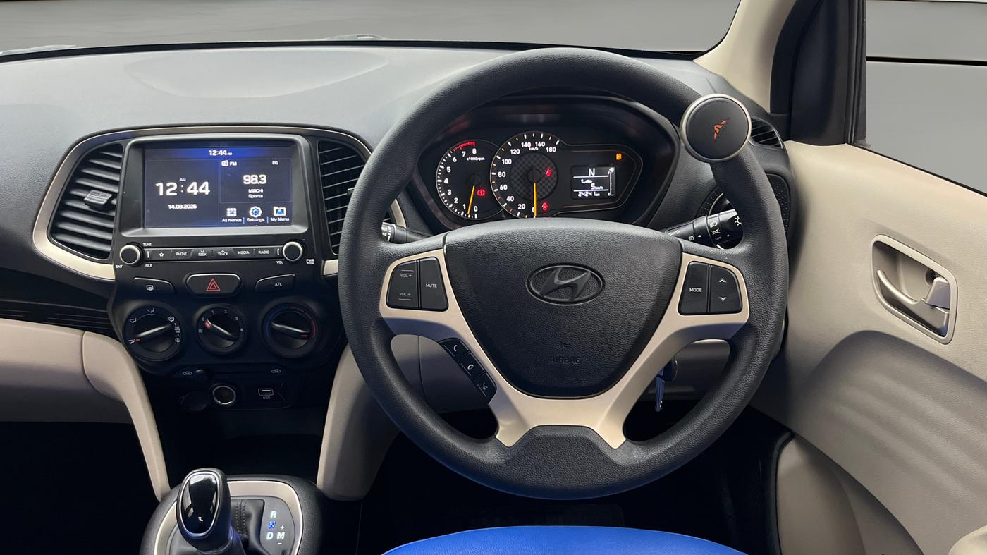 2019 Hyundai NEW SANTRO SPORTZ AMT, Petrol, Automatic, 24,241 km, Steering Wheel Close Up