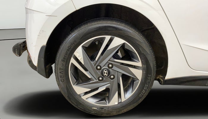 2023 Hyundai NEW I20 ASTA 1.2 MT, Petrol, Manual, 22,411 km, Right Rear Wheel