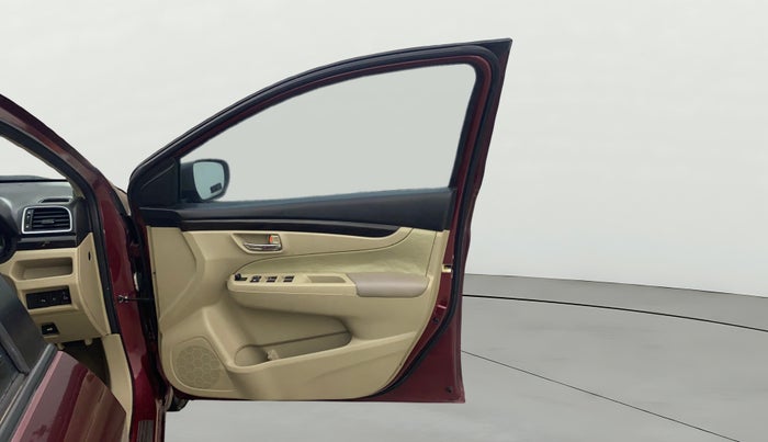 2016 Maruti Ciaz VXI, Petrol, Manual, 52,757 km, RHS Front Door