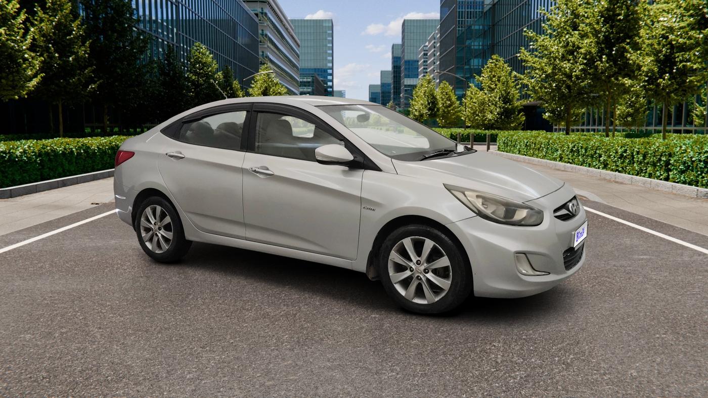 2013 Hyundai Verna FLUIDIC 1.6 CRDI SX, Diesel, Manual, 95,225 km, SRP