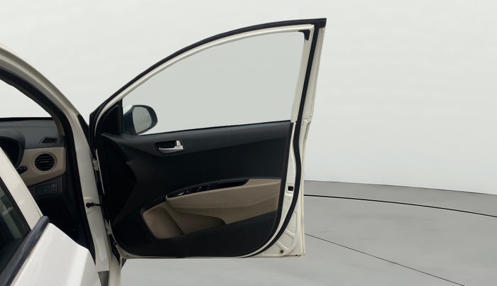 2018 Hyundai Grand i10 SPORTZ 1.2 KAPPA VTVT, Petrol, Manual, 52,665 km, RHS Front Door