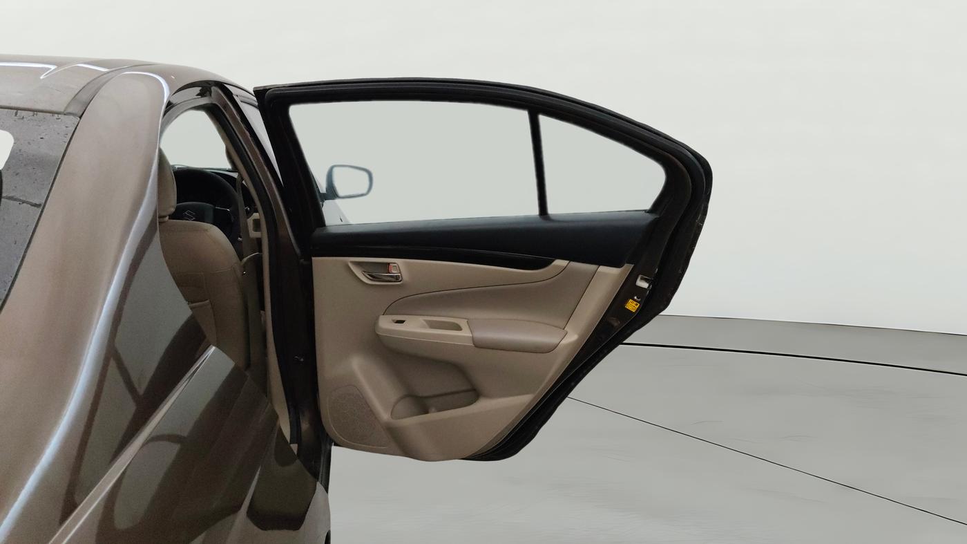2017 Maruti Ciaz ZDI SHVS, Diesel, Manual, 74,555 km, RHS Rear Door