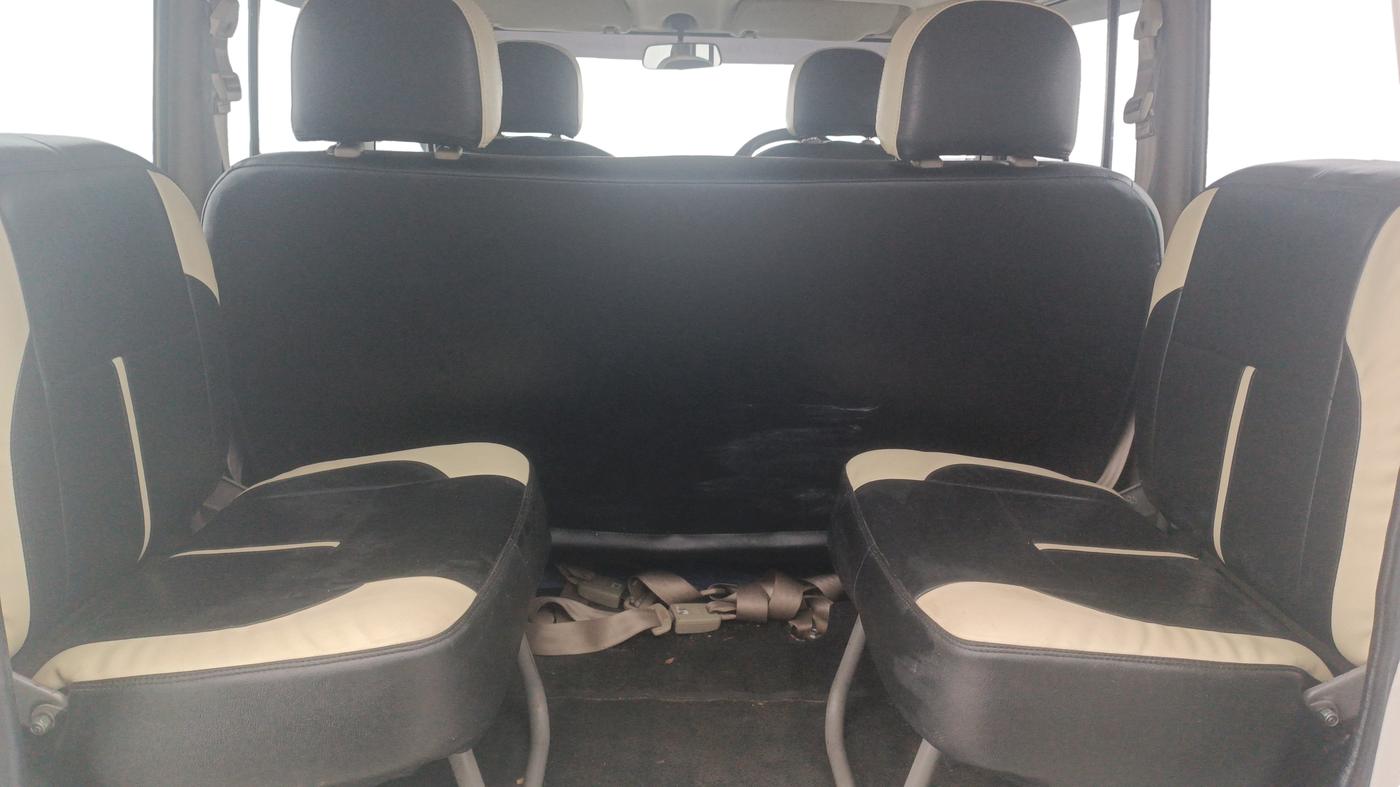 2021 Mahindra Bolero B6 (O), Diesel, Manual, 34,805 km, Third Seat Row ( optional )