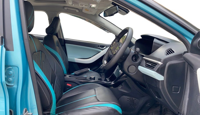 2024 Tata NEXON CREATIVE PLUS S 1.2 REVOTRON 6 MT, Petrol, Manual, 25,118 km, Right Side Front Door Cabin