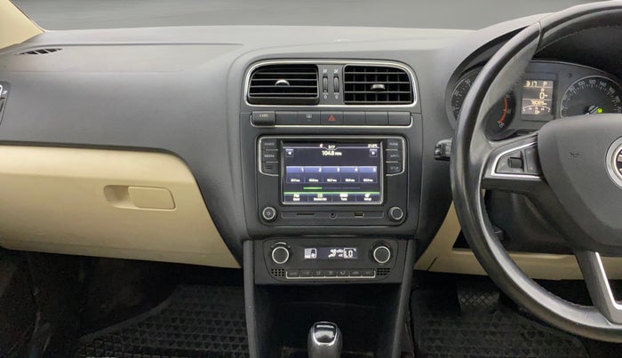 2017 Skoda Rapid STYLE 1.6 MPI AT, Petrol, Automatic, 78,050 km, Air Conditioner