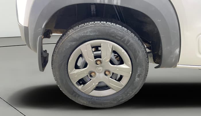 2018 Renault Kwid RXT 1.0 (O), Petrol, Manual, 61,957 km, Right Rear Wheel