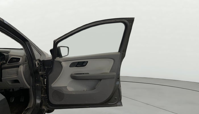 2020 Tata ALTROZ XM PETROL, Petrol, Manual, 54,879 km, RHS Front Door