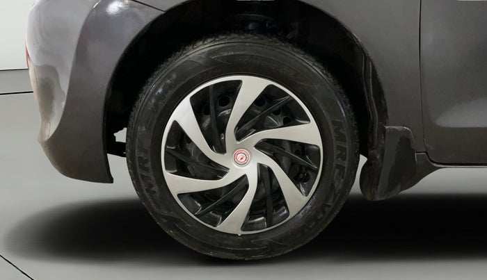 2016 Maruti Baleno DELTA PETROL 1.2, Petrol, Manual, 43,646 km, Left Front Wheel