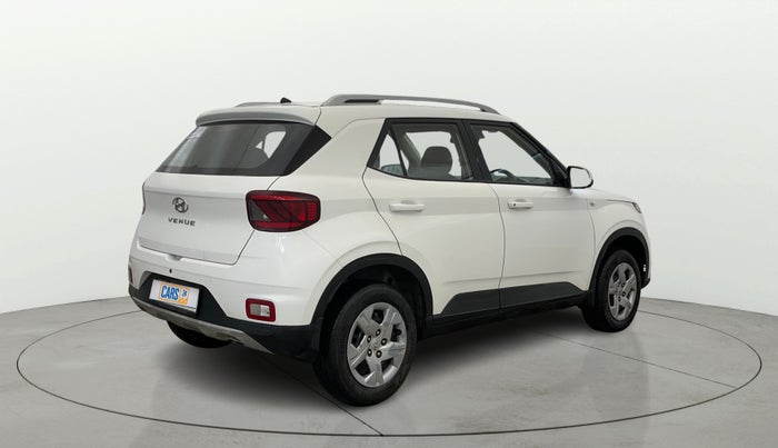 2021 Hyundai VENUE S 1.2, Petrol, Manual, 52,945 km, Right Back Diagonal