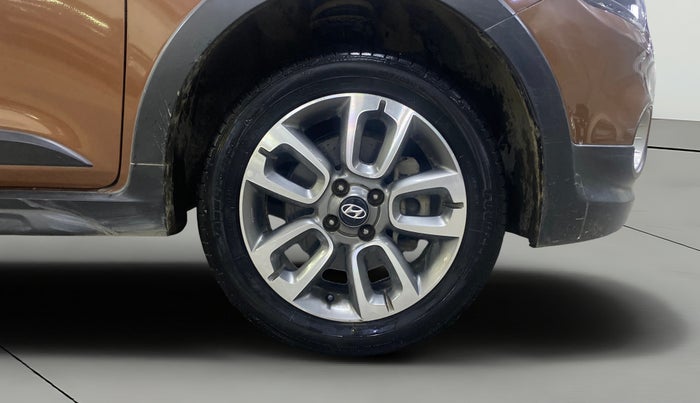 2018 Hyundai i20 Active 1.2 S, Petrol, Manual, 40,587 km, Right Front Wheel