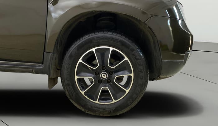2019 Renault Duster RXS CVT, Petrol, Automatic, 81,860 km, Right Front Wheel