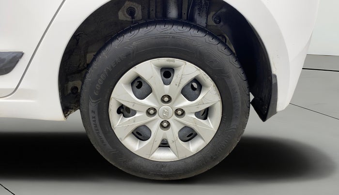 2016 Hyundai Elite i20 SPORTZ 1.2, Petrol, Manual, 47,267 km, Left Rear Wheel