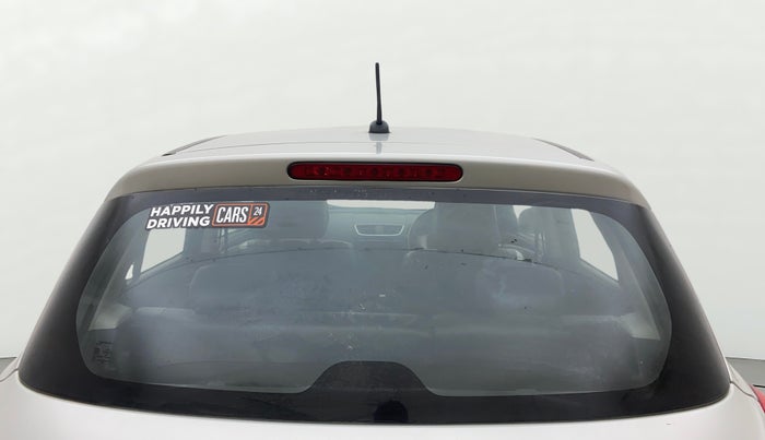 2015 Maruti Swift VXI, Petrol, Manual, 69,289 km, Rear Windshield