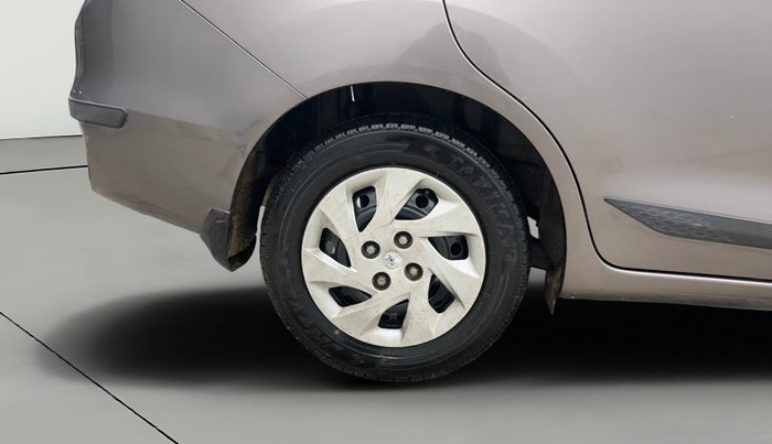 2015 Honda Amaze 1.2L I-VTEC S, Petrol, Manual, 39,487 km, Right Rear Wheel