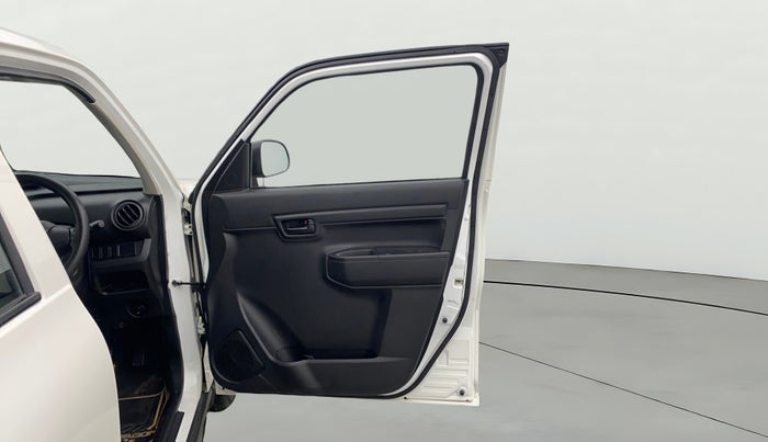 2022 Maruti S PRESSO VXI (O), Petrol, Manual, 6,387 km, RHS Front Door