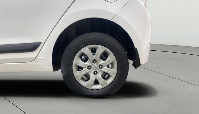 2016 Hyundai Elite i20 MAGNA 1.4 CRDI, Diesel, Manual, 1,12,140 km, Left Rear Wheel