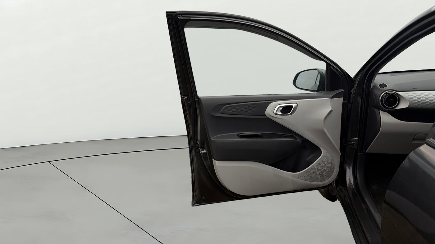 2022 Hyundai GRAND I10 NIOS SPORTZ 1.2 KAPPA VTVT CNG, CNG, Manual, 49,127 km, LHS Front Door