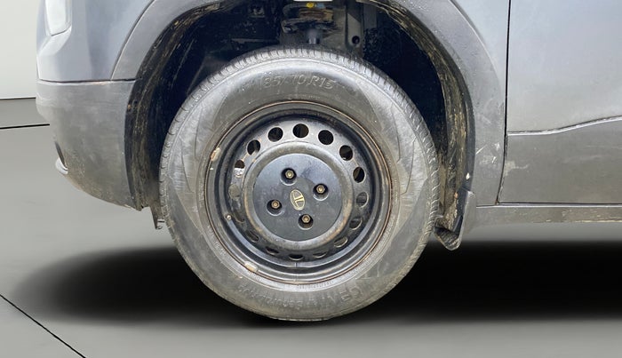 2023 Tata PUNCH PURE MT, Petrol, Manual, 38,425 km, Left Front Wheel