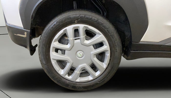 2022 Nissan MAGNITE XL, Petrol, Manual, 43,123 km, Right Rear Wheel