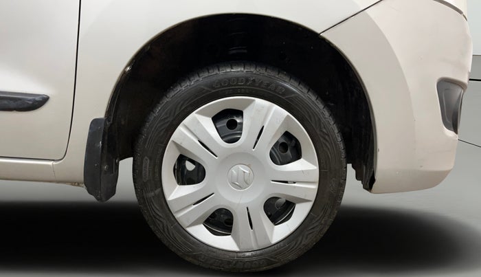 2016 Maruti Wagon R 1.0 VXI, Petrol, Manual, 41,932 km, Right Front Wheel
