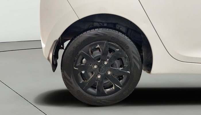 2017 Hyundai Eon MAGNA +, Petrol, Manual, 65,107 km, Right Rear Wheel