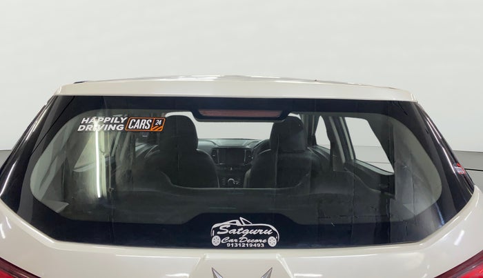 2023 Mahindra XUV300 W4 1.2 PETROL, Petrol, Manual, 8,022 km, Rear Windshield