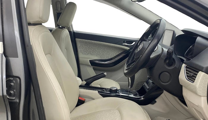 2023 Tata NEXON XZA PLUS LUXURY SUNROOF PETROL, Petrol, Automatic, 90,086 km, Right Side Front Door Cabin