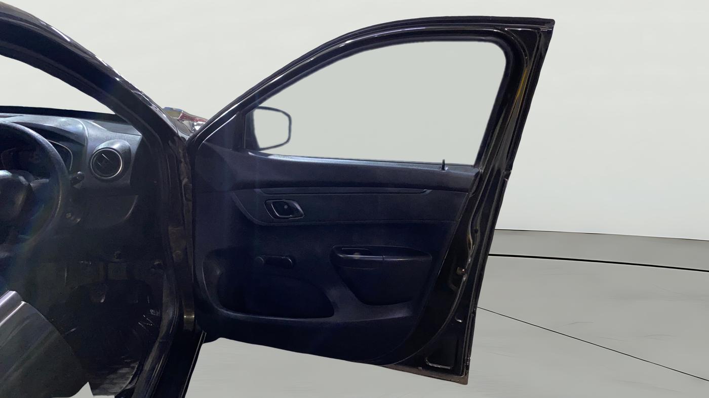 2018 Renault Kwid RXL, Petrol, Manual, 64,220 km, RHS Front Door