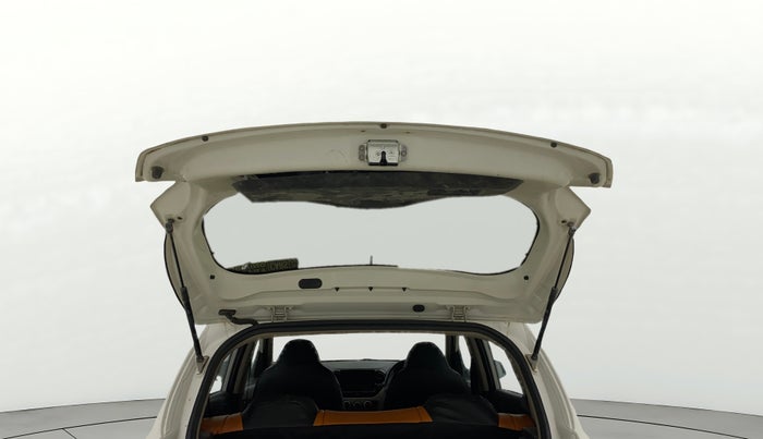 2016 Hyundai Grand i10 MAGNA 1.2 KAPPA VTVT, Petrol, Manual, 1,47,716 km, Boot Door Open