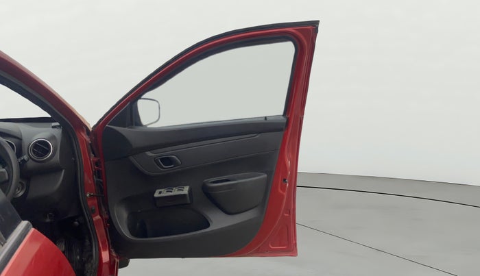 2017 Renault Kwid RXL, Petrol, Manual, 42,227 km, RHS Front Door