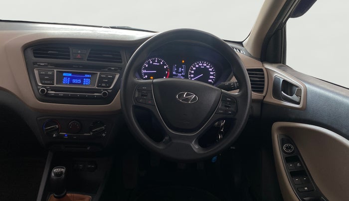 2016 Hyundai Elite i20 MAGNA 1.2, Petrol, Manual, 54,625 km, Steering Wheel Close Up