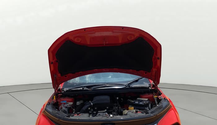 2024 Tata Curvv Accomplished S 1.2 Petrol 6MT, Petrol, Manual, 2,402 km, Open Bonet