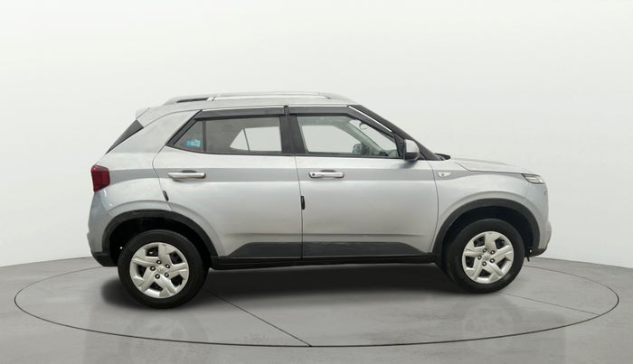 2020 Hyundai VENUE S 1.2, Petrol, Manual, 39,068 km, Right Side View