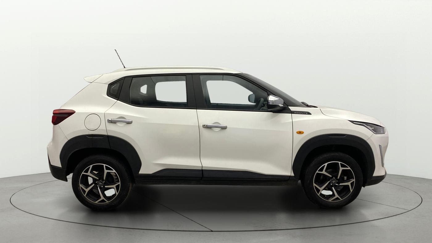 2021 Nissan MAGNITE XE, Petrol, Manual, 43,789 km, Right Side View