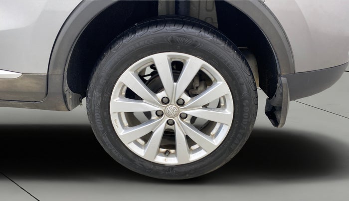 2022 MG ASTOR SUPER EX 1.5 MT, Petrol, Manual, 28,372 km, Left Rear Wheel