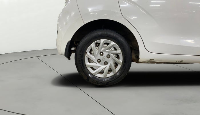 2021 Hyundai NEW SANTRO MAGNA, Petrol, Manual, 30,796 km, Right Rear Wheel