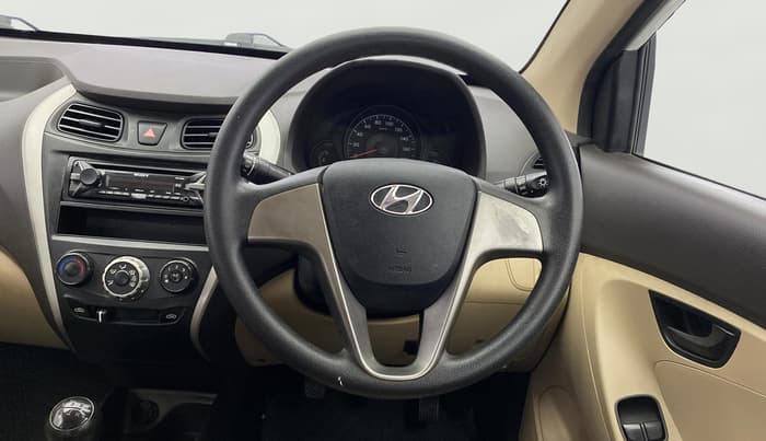 2016 Hyundai Eon ERA PLUS (O), Petrol, Manual, 36,421 km, Steering Wheel Close Up