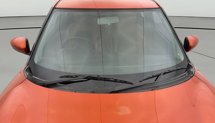 2018 Maruti Swift ZDI AMT, Diesel, Automatic, 1,11,240 km, Front Windshield