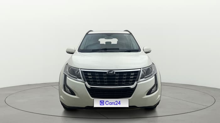 2018 Mahindra XUV500 W7 AT, Diesel, Automatic, 67,470 km, Front