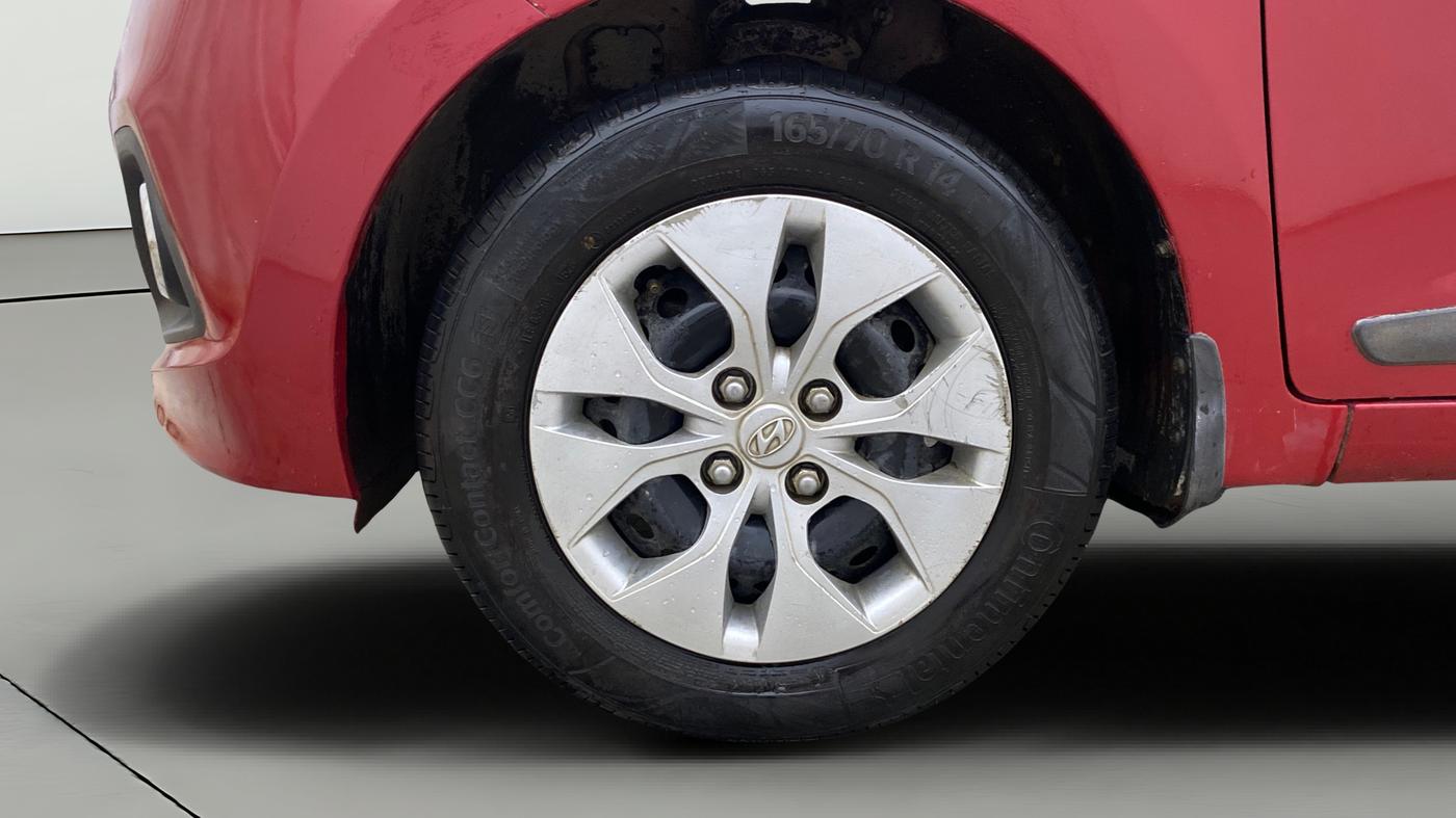 2016 Hyundai Xcent S 1.2, Petrol, Manual, 48,618 km, Left Front Wheel