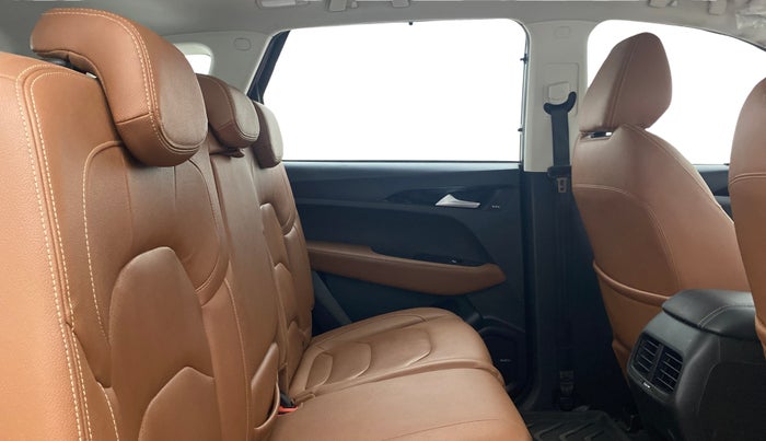 2021 MG HECTOR PLUS SELECT 2.0 DIESEL TURBO MT 7-STR, Diesel, Manual, 49,336 km, Right Side Rear Door Cabin