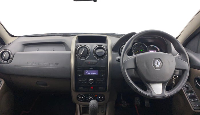 2017 Renault Duster RXL PETROL, Petrol, Manual, 30,983 km, Dashboard