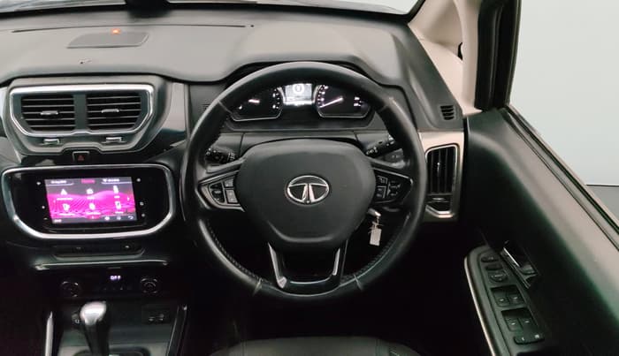 2019 Tata Hexa XTA 4X2 7 STR, Diesel, Automatic, 46,801 km, Steering Wheel Close Up