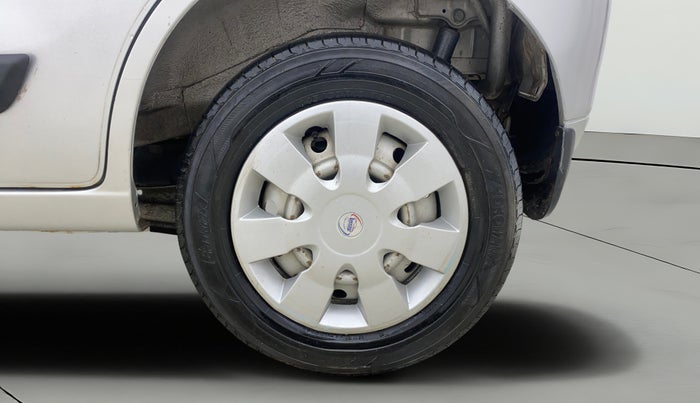 2016 Maruti Wagon R 1.0 LXI CNG, CNG, Manual, 66,397 km, Left Rear Wheel