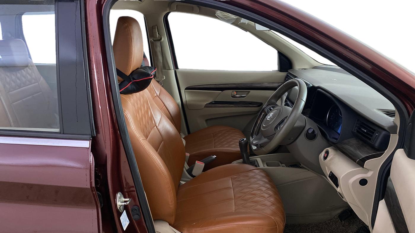 2021 Maruti Ertiga ZXI+ SHVS, Petrol, Manual, 60,342 km, Right Side Front Door Cabin