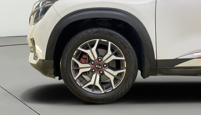 2020 KIA SELTOS GTX PLUS AT 1.5 DIESEL, Diesel, Automatic, 1,03,275 km, Left Front Wheel