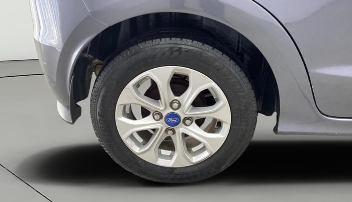 2015 Ford New Figo TITANIUM 1.5 PETROL AT, Petrol, Automatic, 81,711 km, Right Rear Wheel