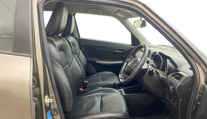 2022 Maruti Swift ZXI AMT, Petrol, Automatic, 80,288 km, Right Side Front Door Cabin