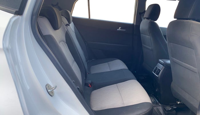 2018 Hyundai Creta SX AT 1.6 PETROL, Petrol, Automatic, 31,014 km, Right Side Rear Door Cabin